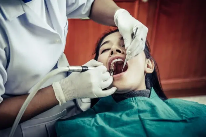 Patient-receiving-emergency-dental-care-1-1024x683